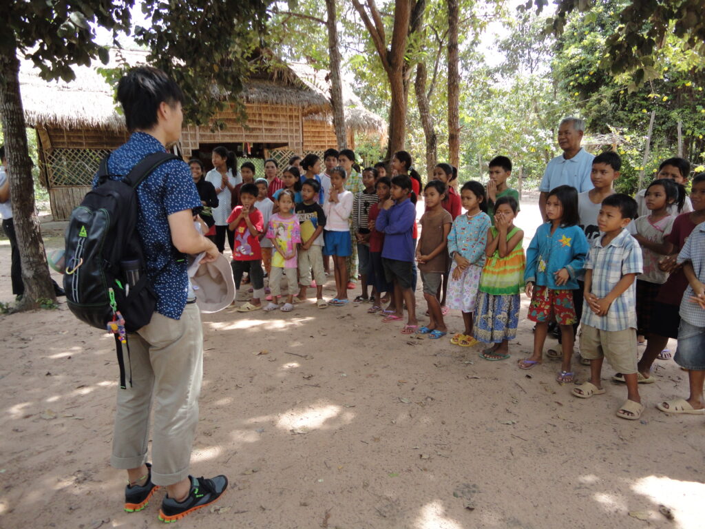カンボジア　孤児院