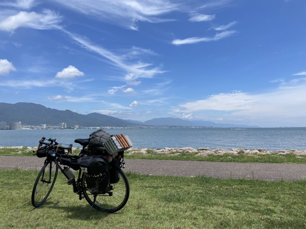 大津から見た琵琶湖