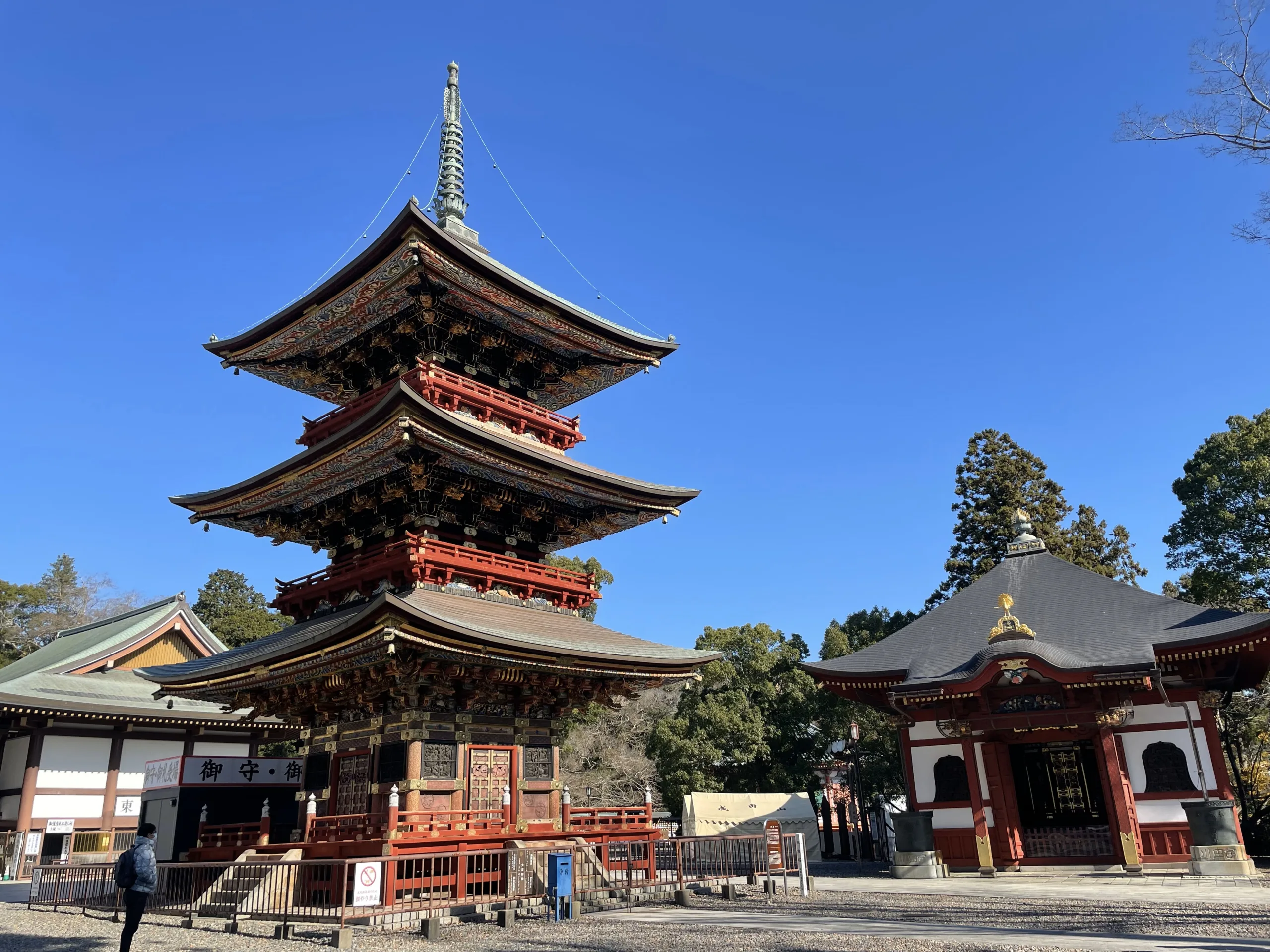 成田山新勝寺の三重塔