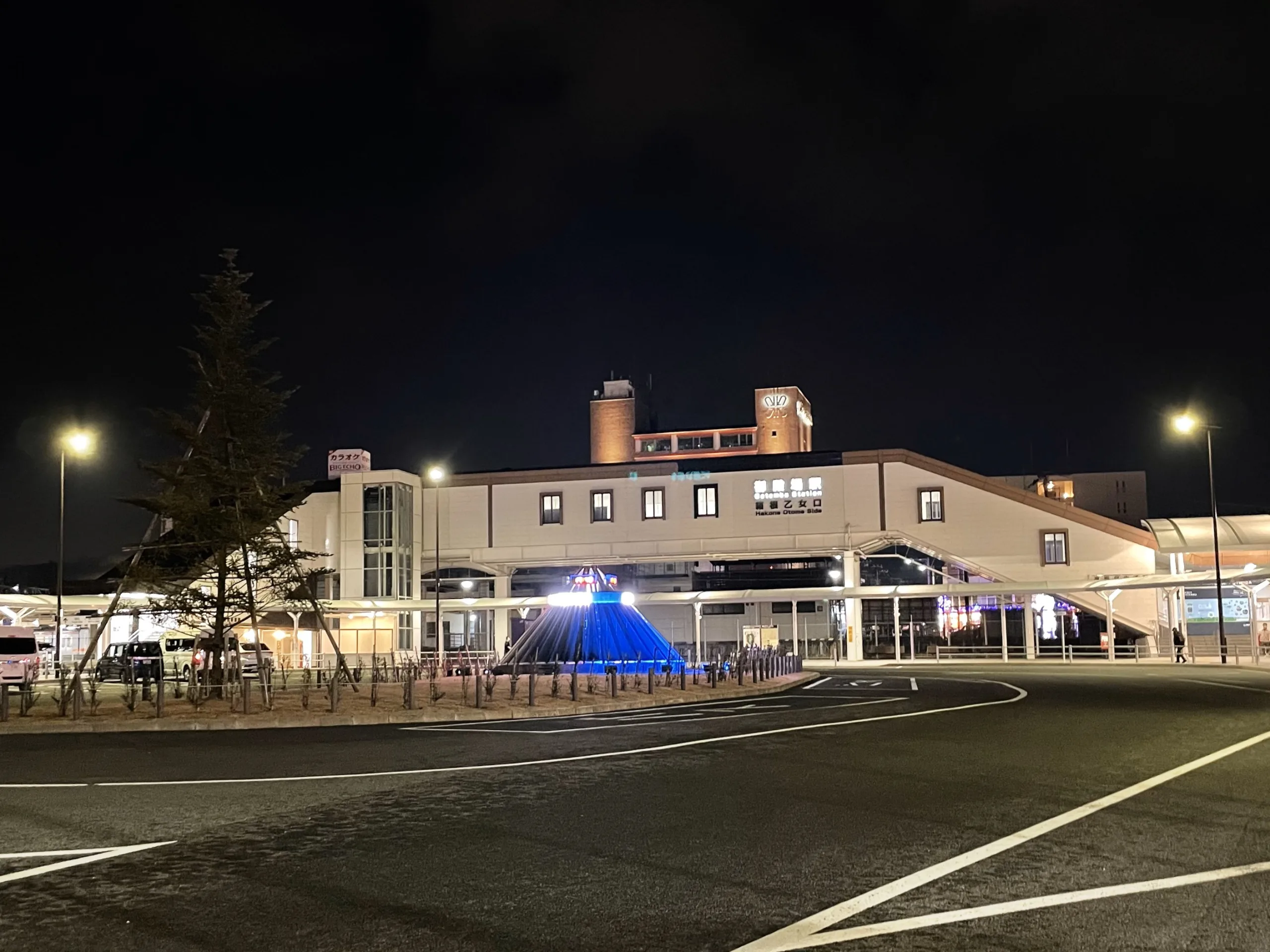 夜の御殿場駅