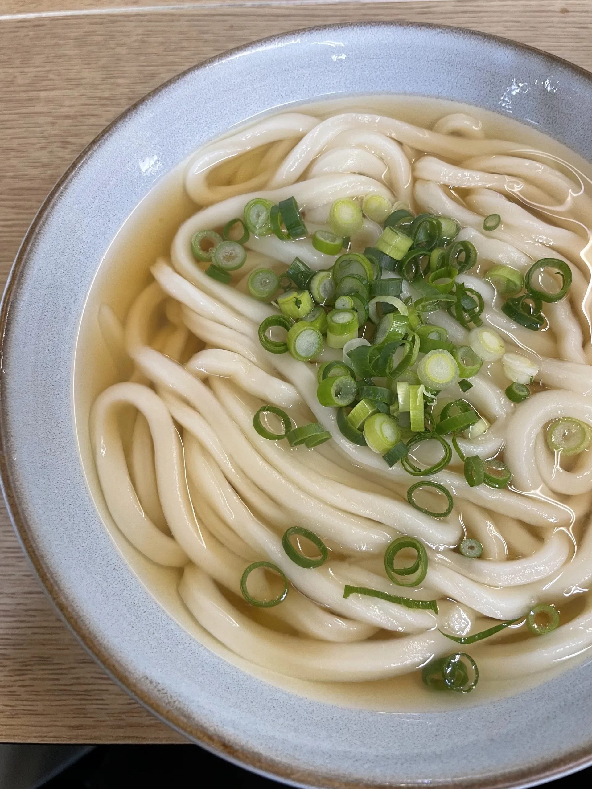 香川の吉本食品のうどん