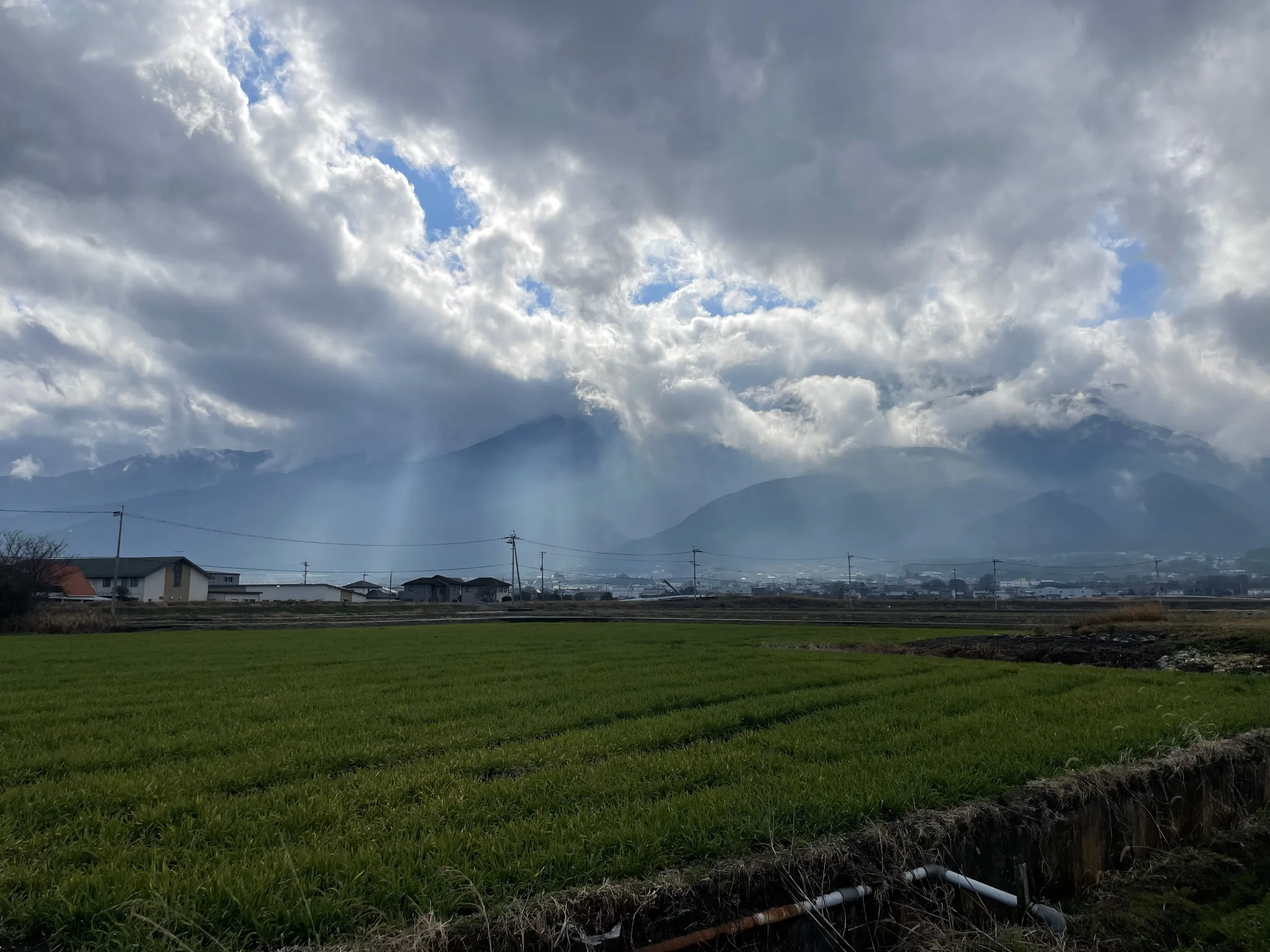 四国中央市で見た山の風景