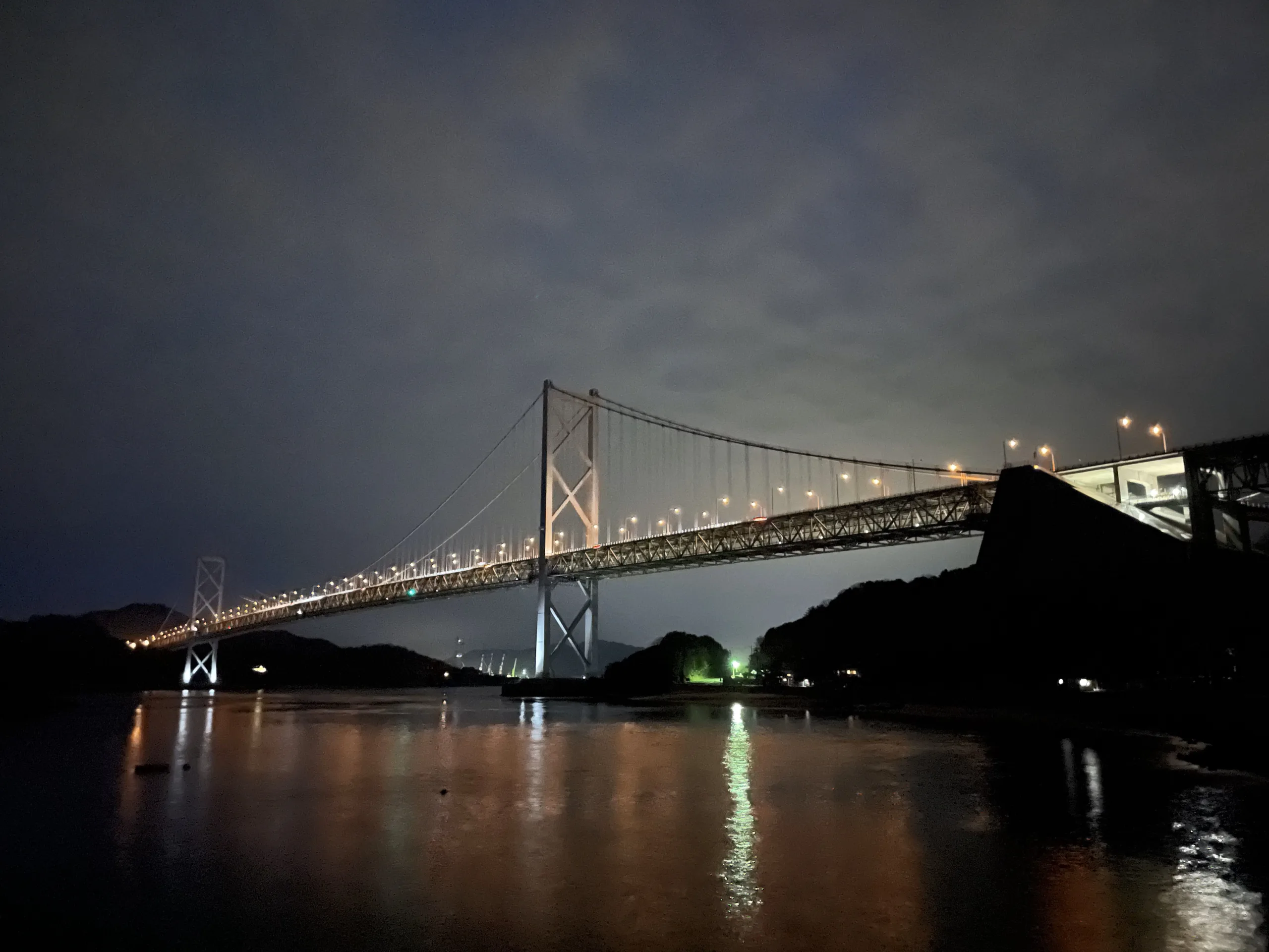 夜の因島大橋