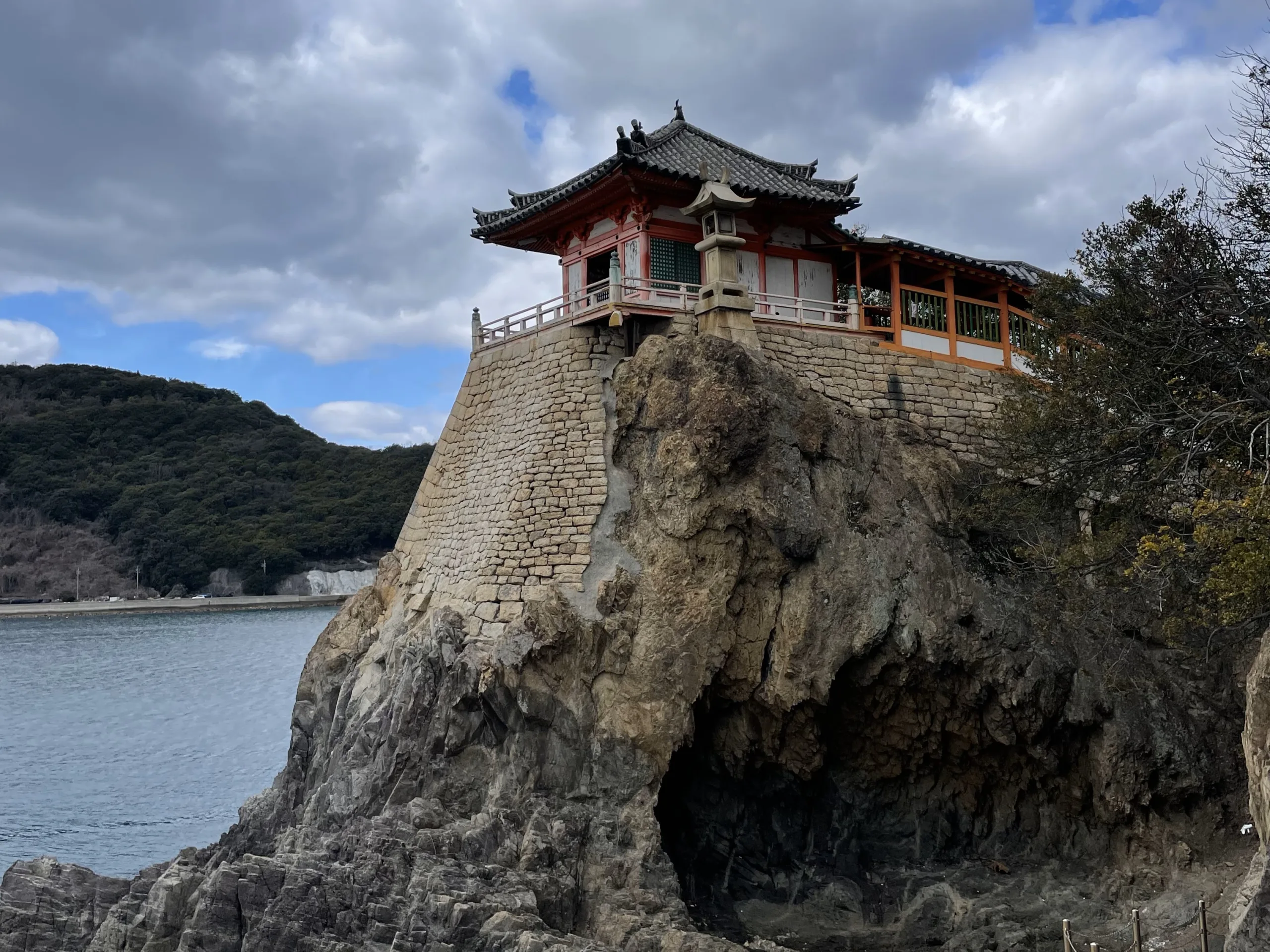 阿伏兎観音寺院