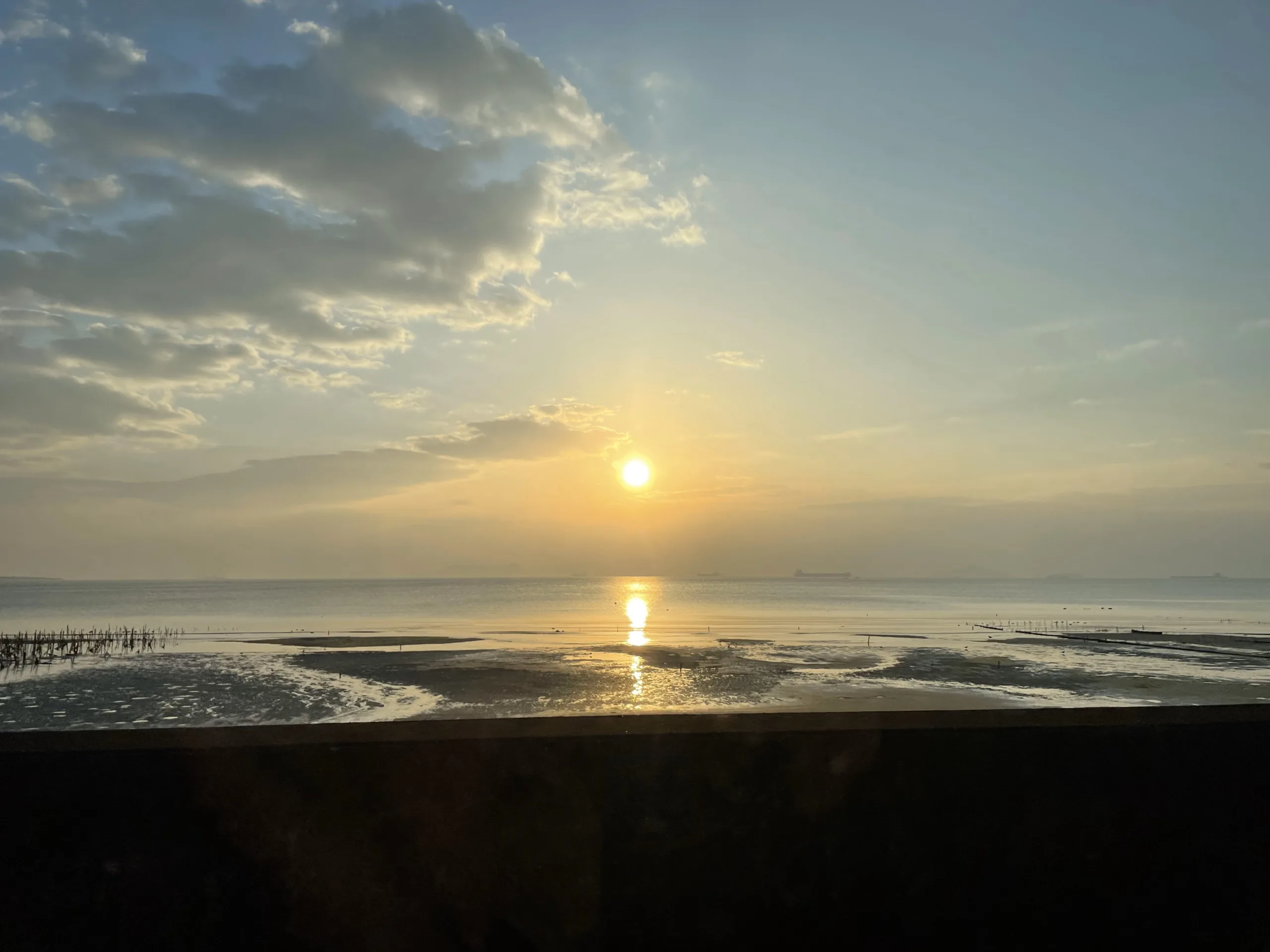 鞆の浦で見る朝日