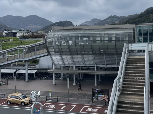 苅田駅前