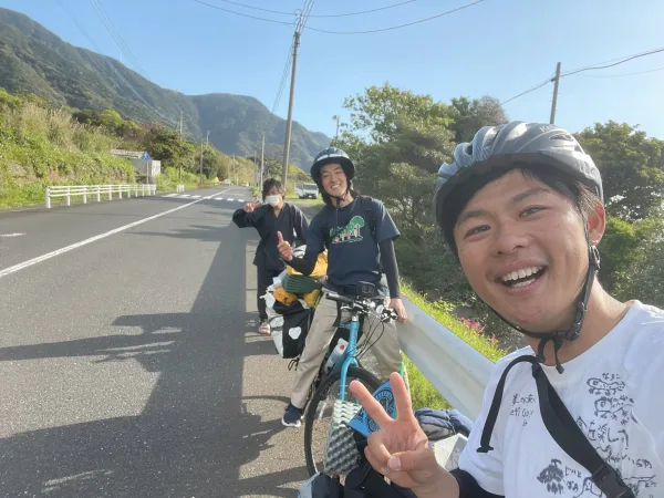 道の途中で会った自転車日本一周の旅人