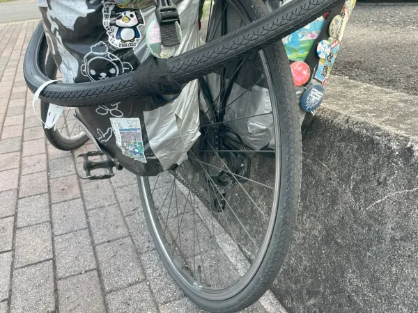 日本一周自転車の予備タイヤ