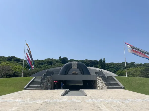 沖縄の平和祈念公園の平和の丘