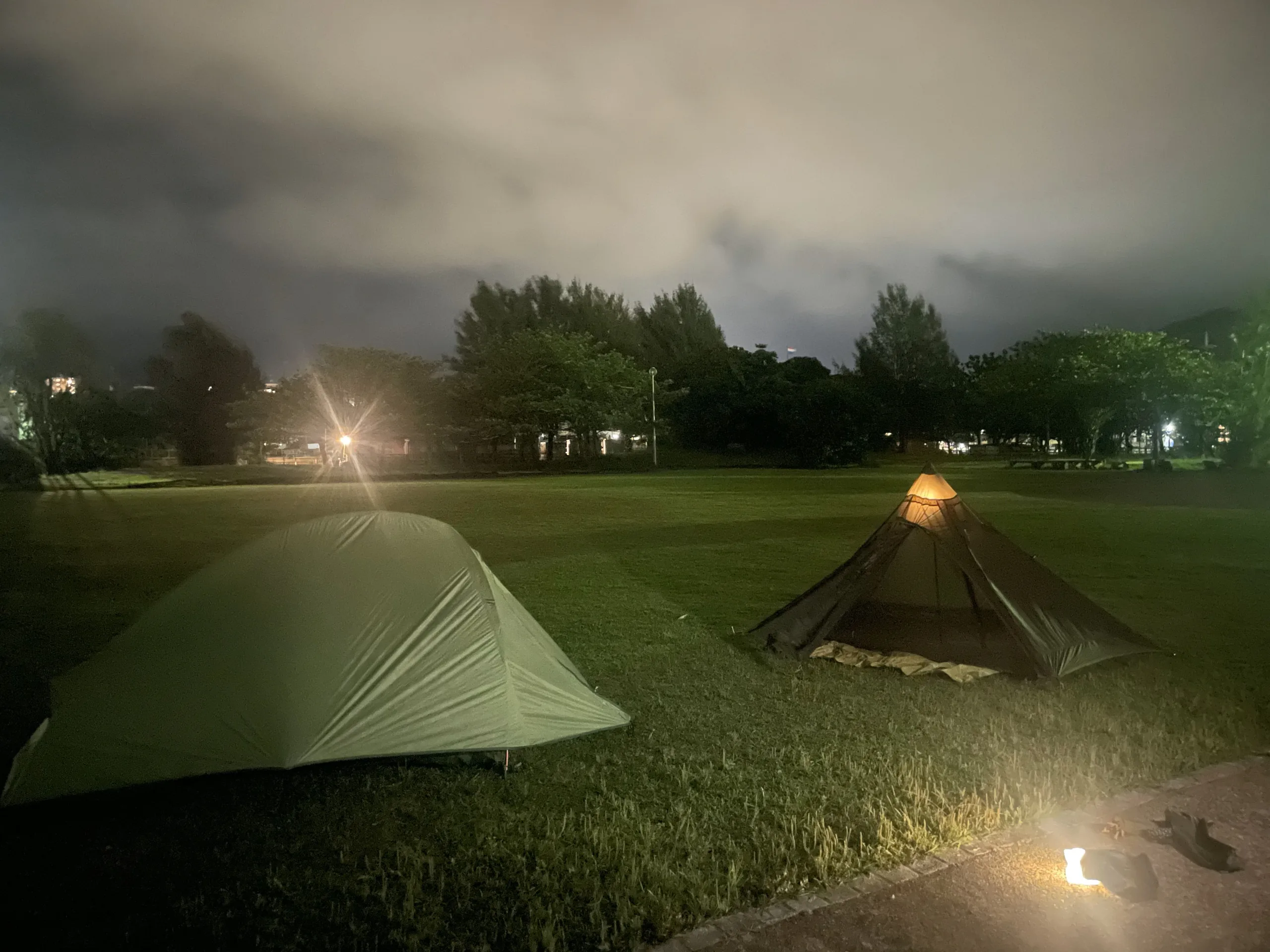 本部町の公園で野宿