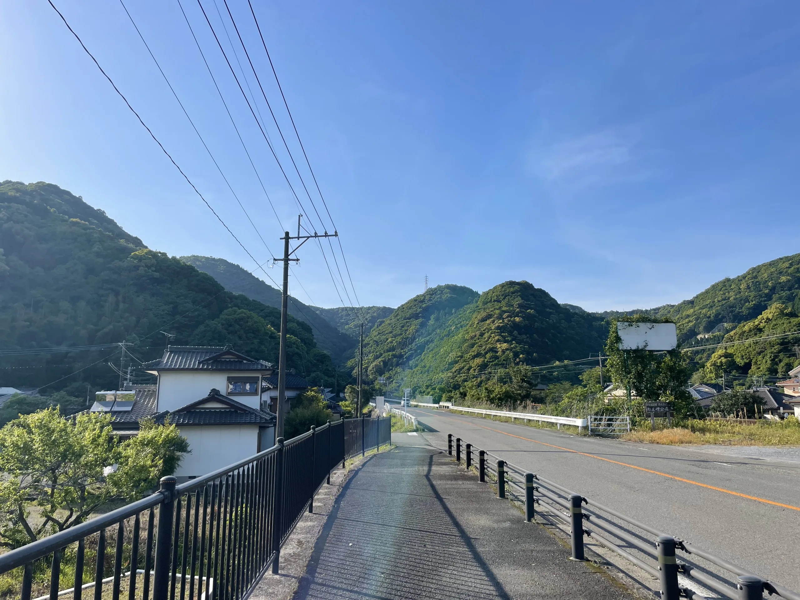 芦北町の国道3号線