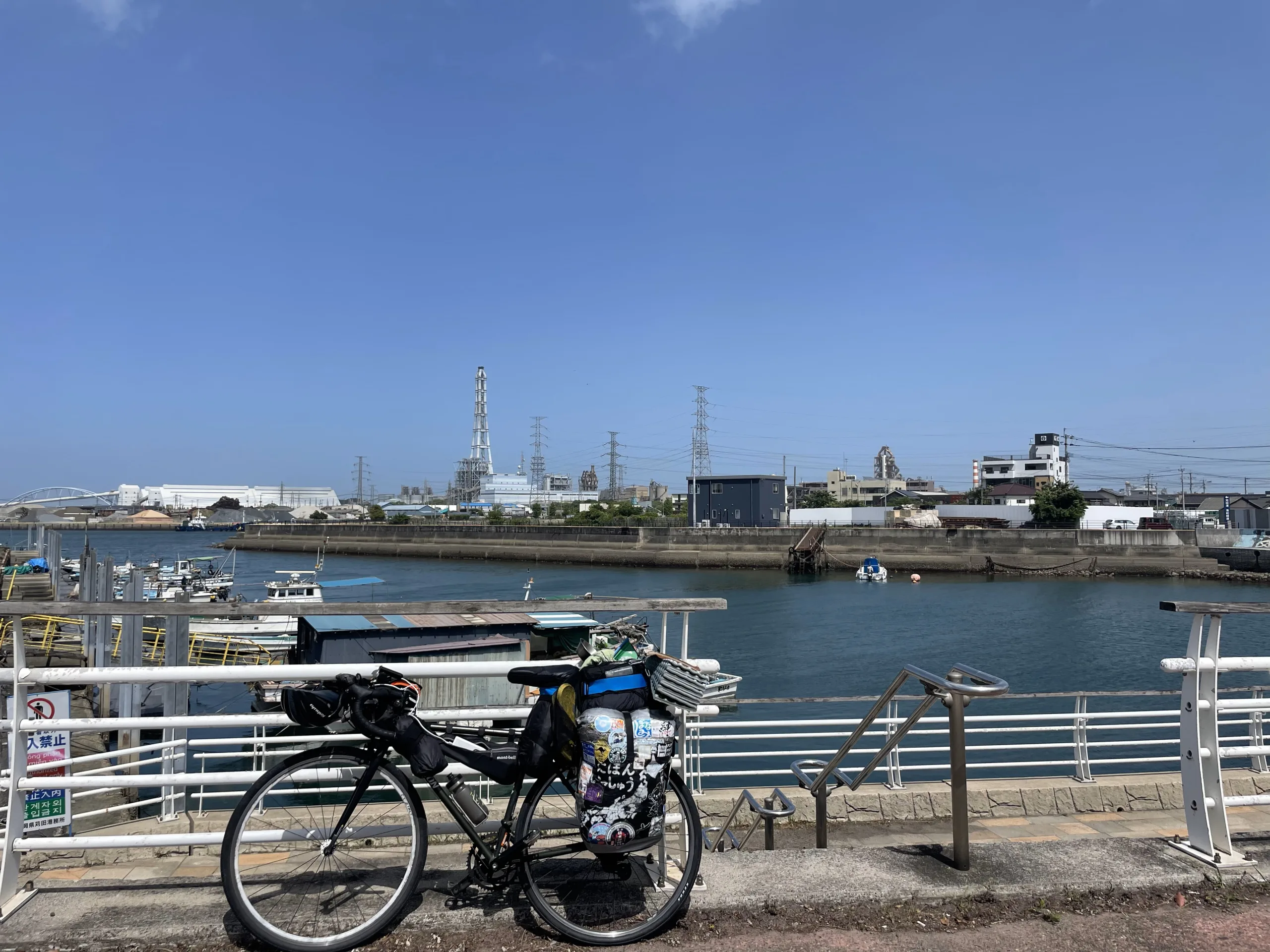 苅田町の海辺