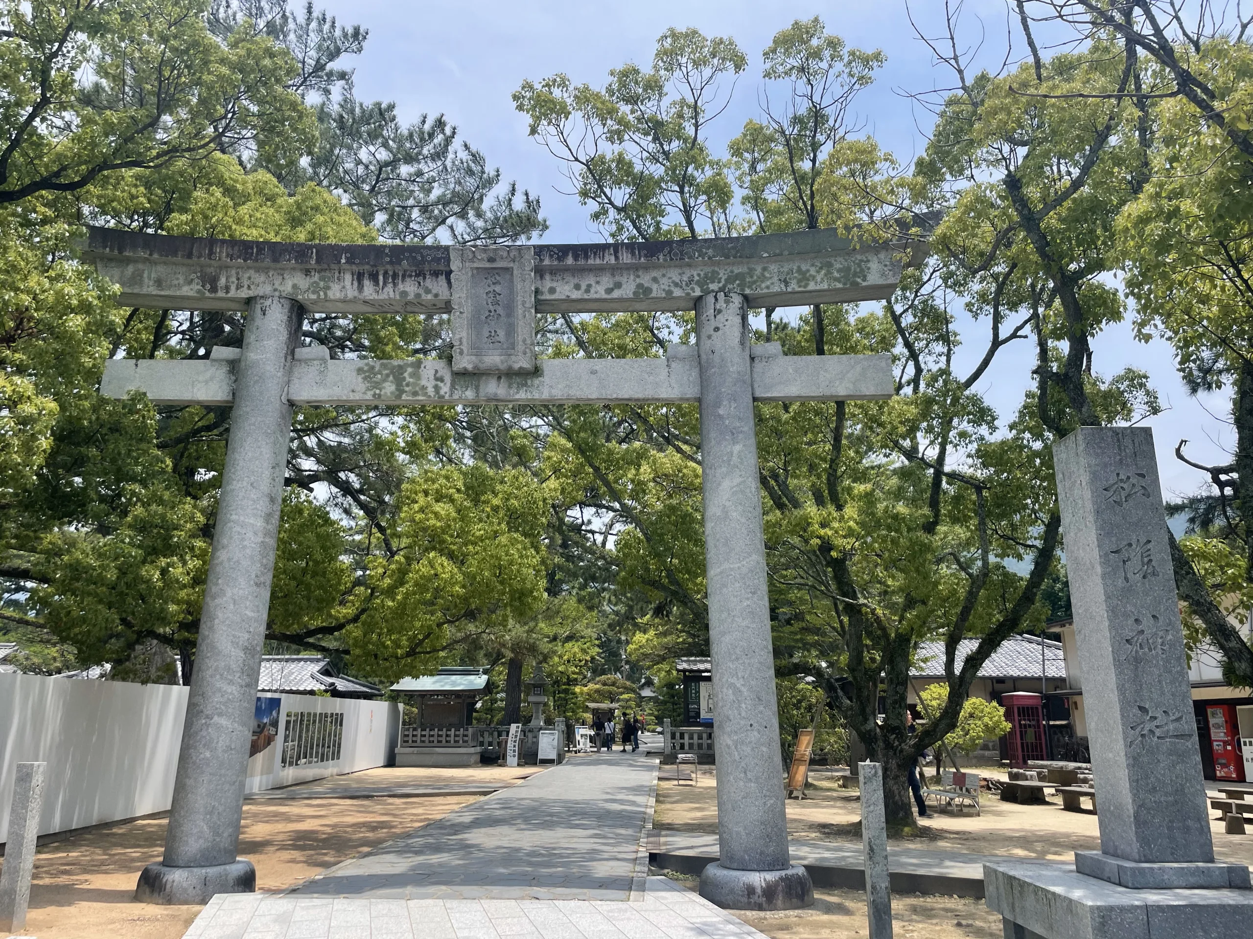 松陰神社鳥居