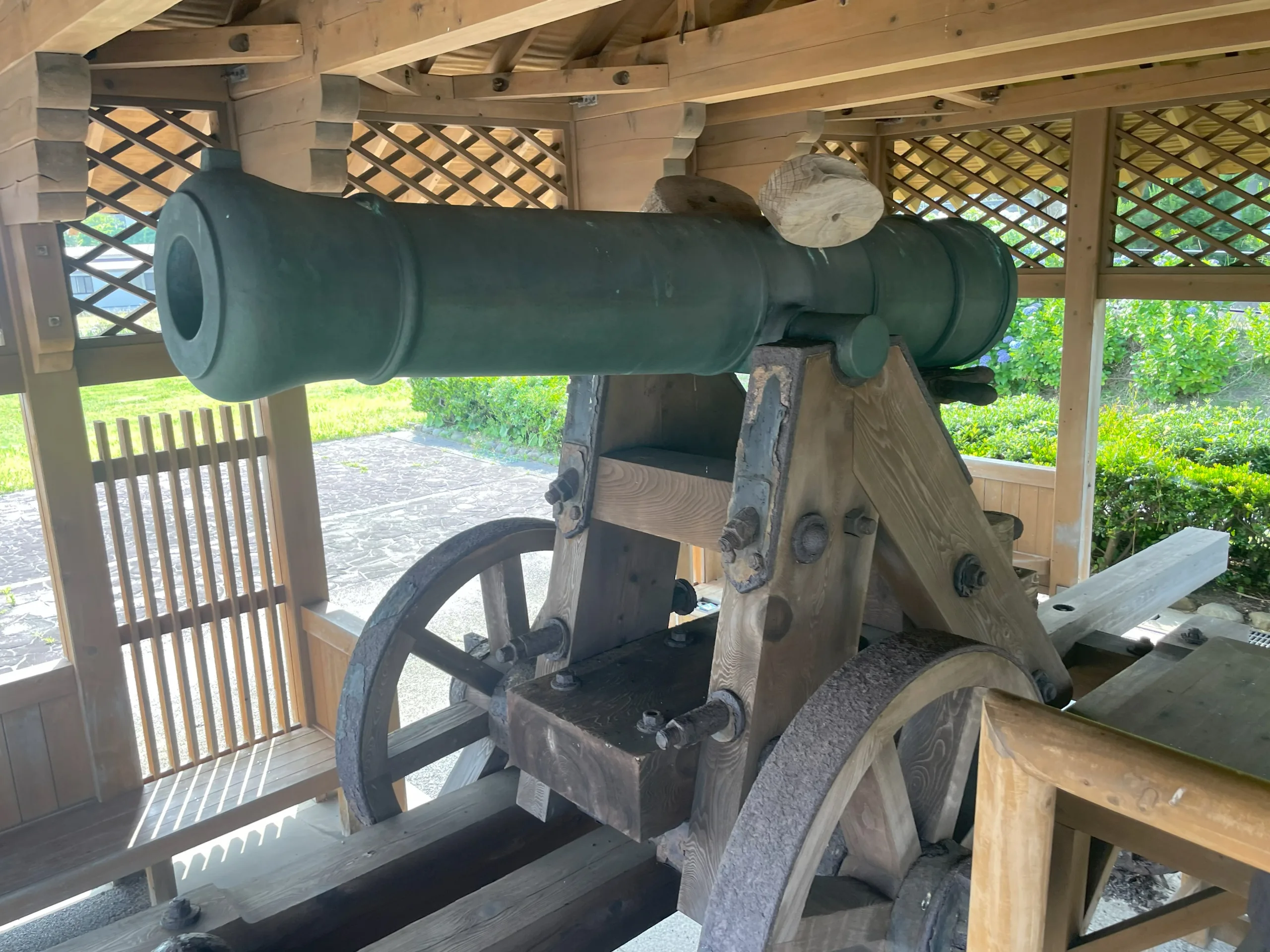 手引ヶ浦台場公園の洋式大砲