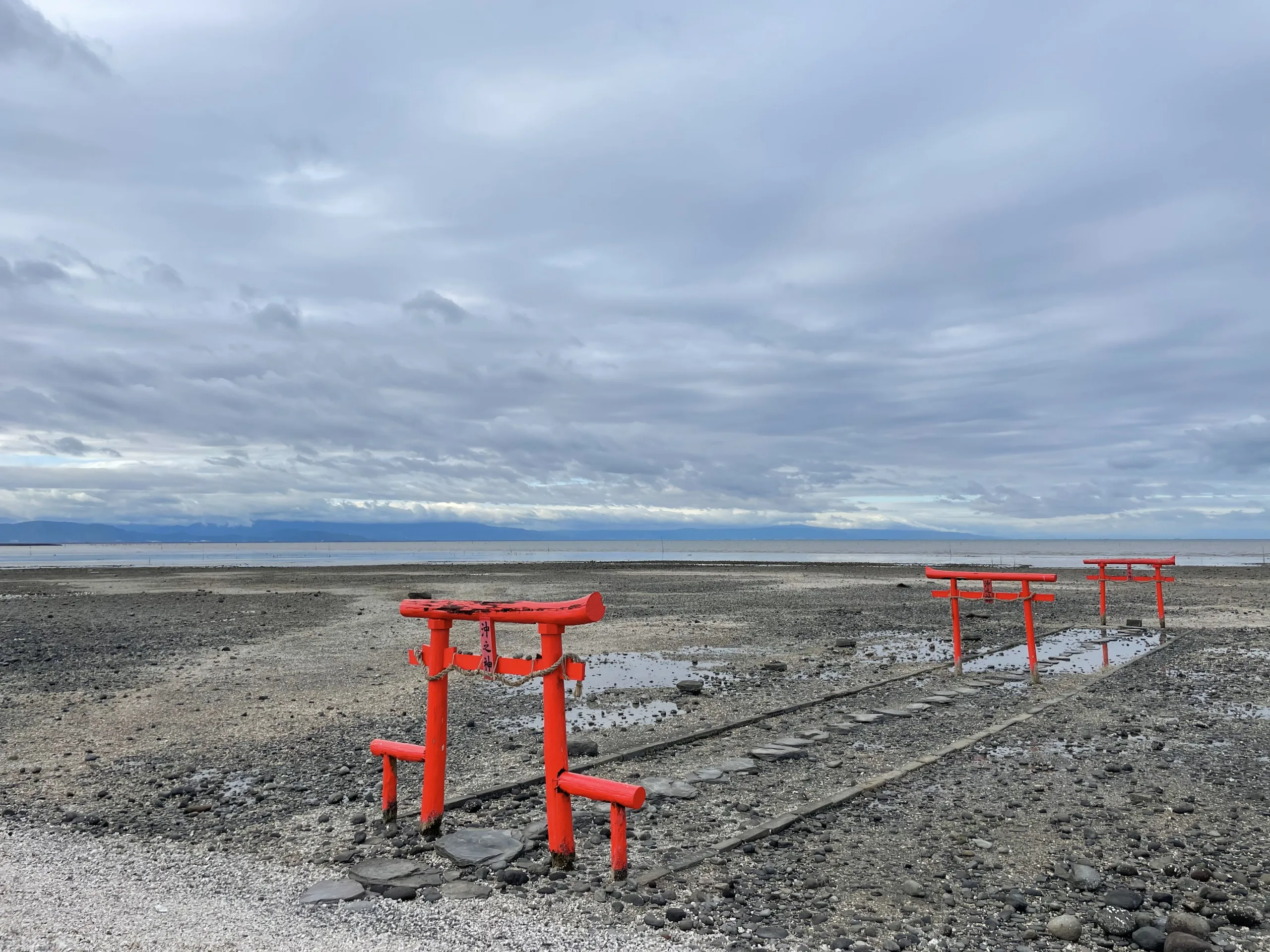 大魚神社の海中鳥居